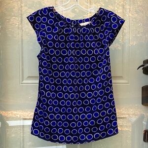 Banana Republic cap sleeve blouse, black/blue/white circles, size M